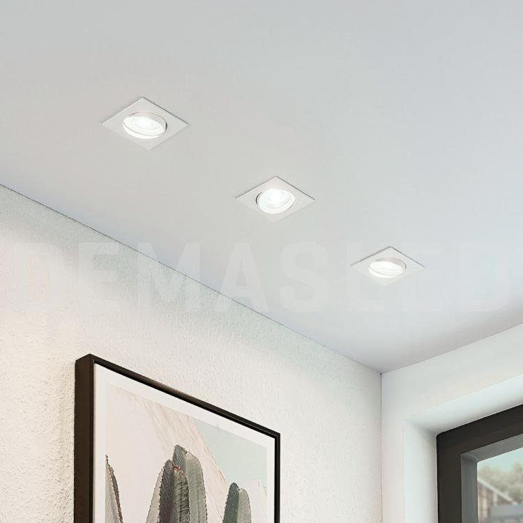 Spot Plástico Móvil Blanco 9.2x9.2cm Corte 7.5cm para Lámparas GU10