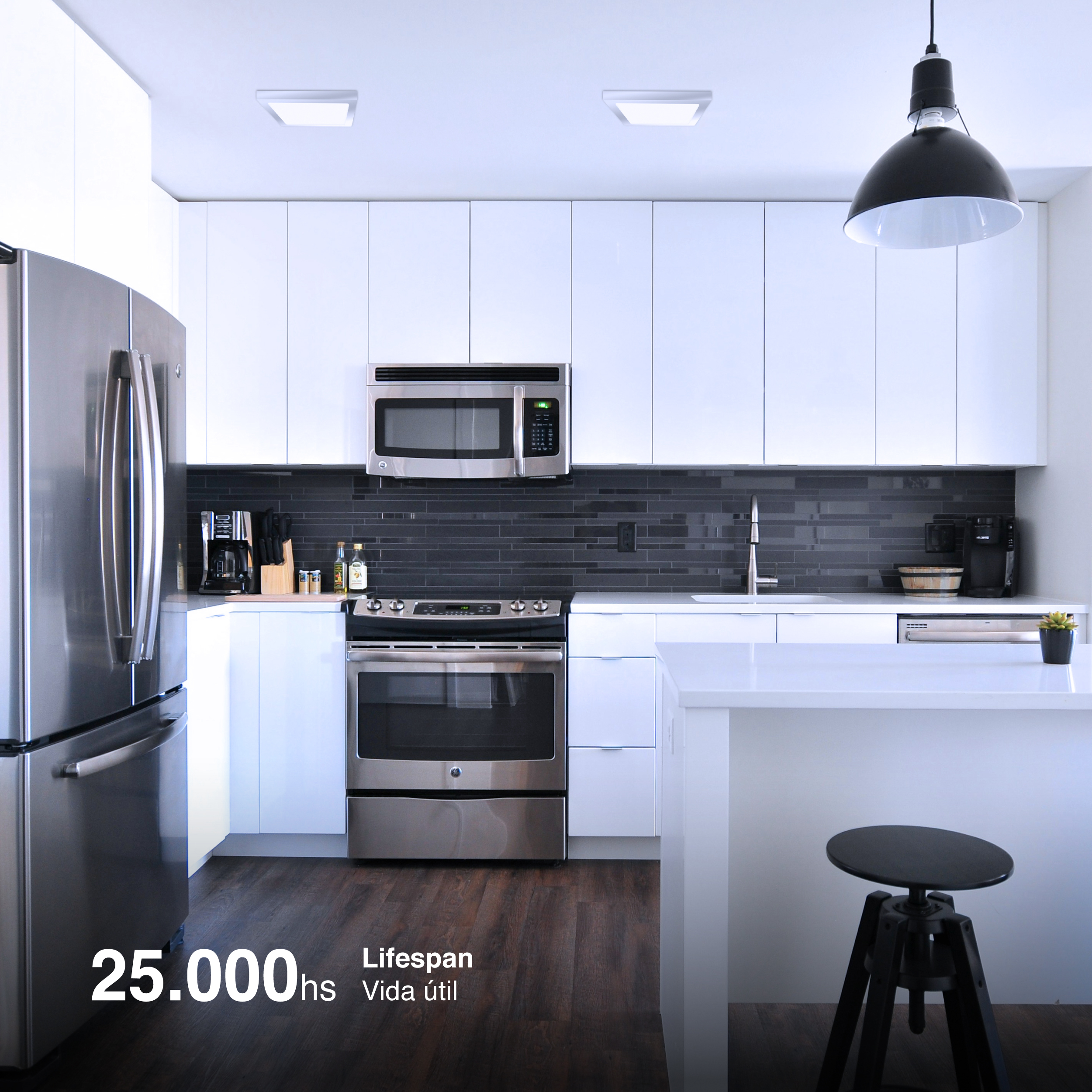 Plafón LED Cuadrado Níquel de 21,3x21,3cm, 18W 1230lm Frío, de aplicar 