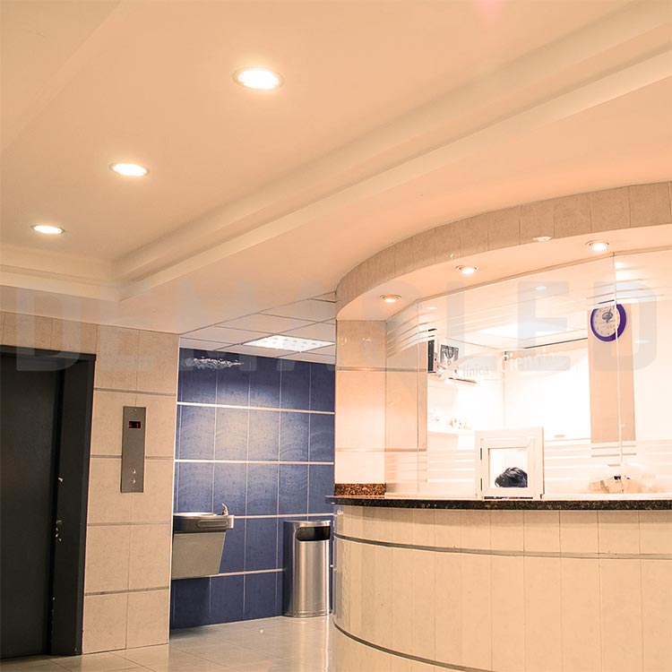 Panel LED Redondo Blanco de 30cm, 24W 1920lm Cálido De Embutir