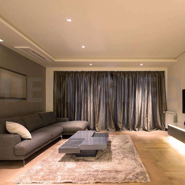 Panel LED cuadrado blanco de 12x12cm 6W 290lm Cálido De Embutir