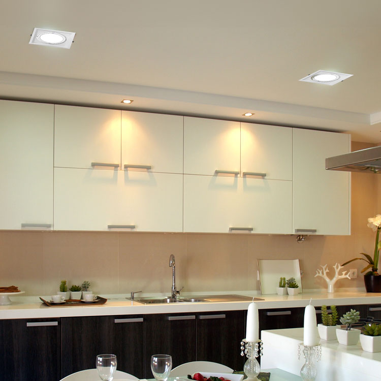 Spot Móvil Blanco 18.5x18.5cm para Lámparas AR111