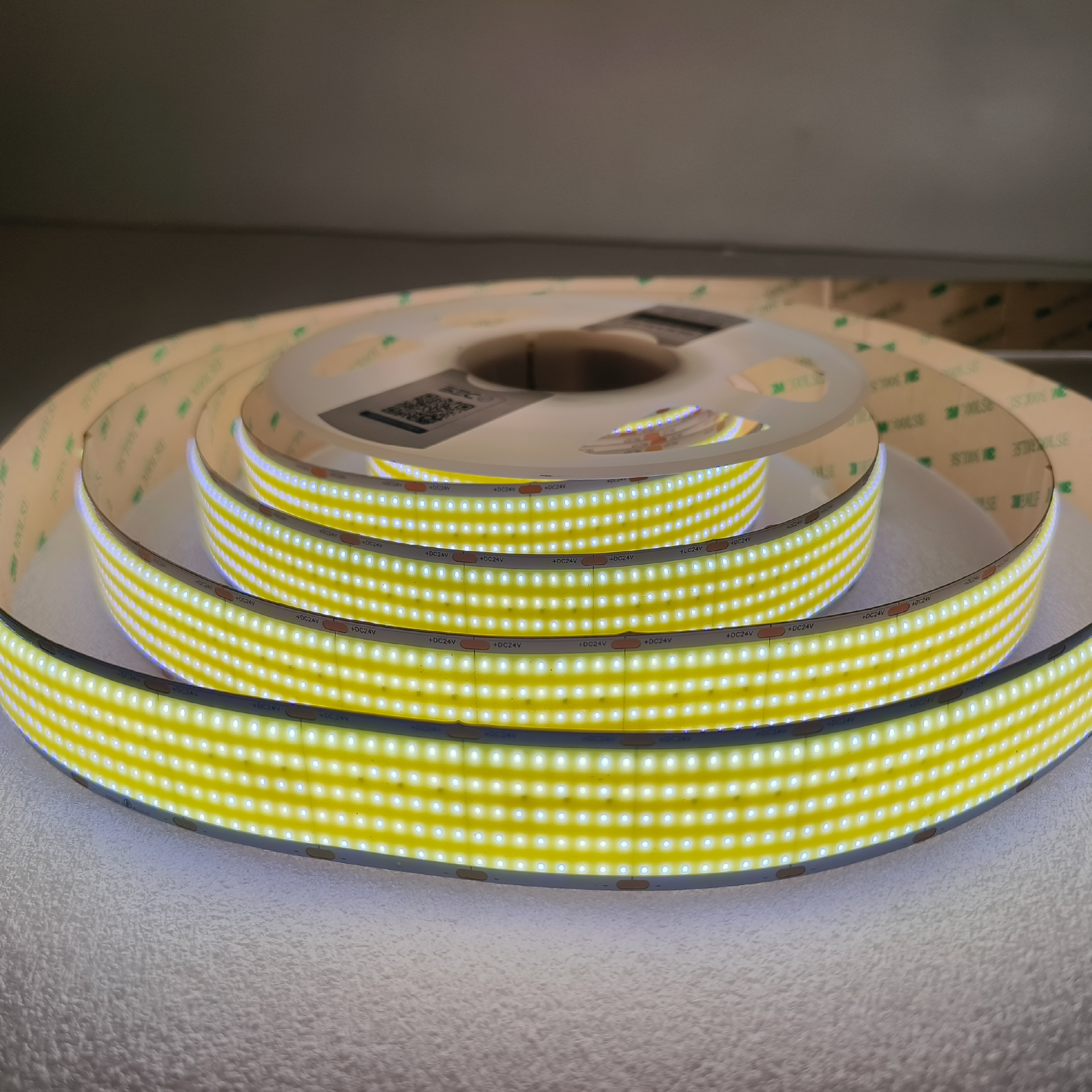 Tira LED COB 24V 40W/m Blanco Frío 4800lm/m 1600 LEDs/m, 30mm PCB IP33 x5m