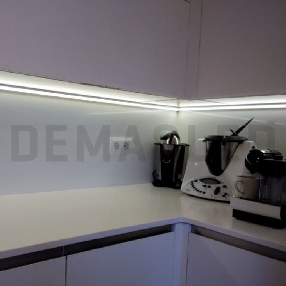 Perfil de Aluminio Esquinero 16x16mm Anodizado, Cover Opal Blanco Recto 90° x2m