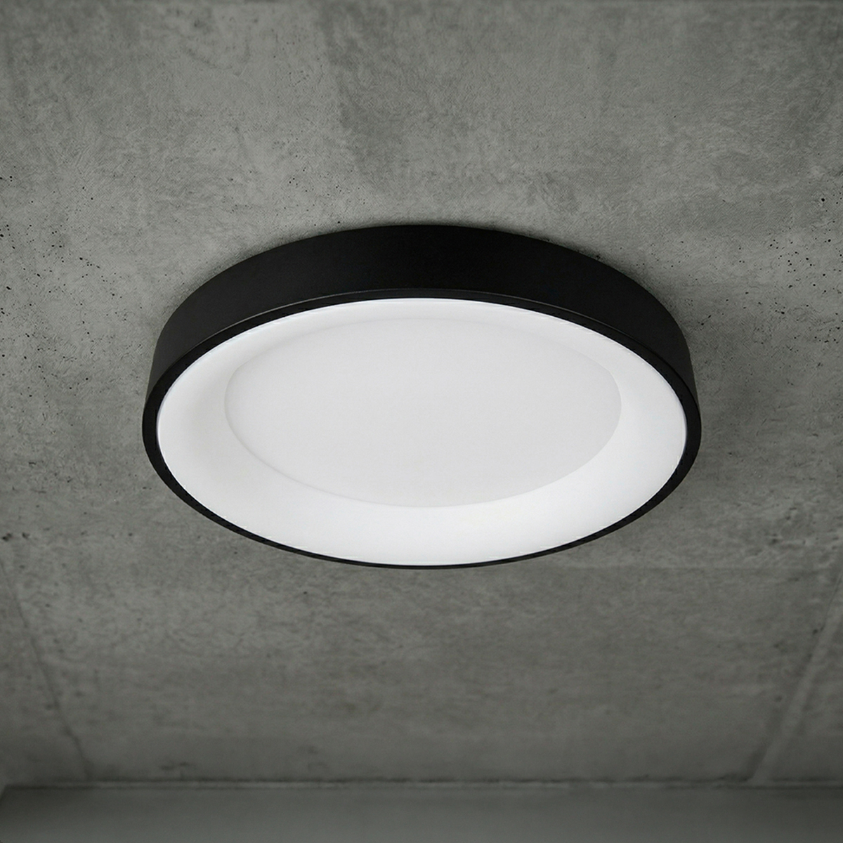 Panel LED Smart Redondo Negro Ø48x9cm 48W 210mA CCT, de Aplicar