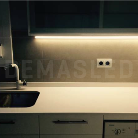 Perfil de Aluminio Esquinero 16x16mm Anodizado, Cover Curvo Transparente x2m