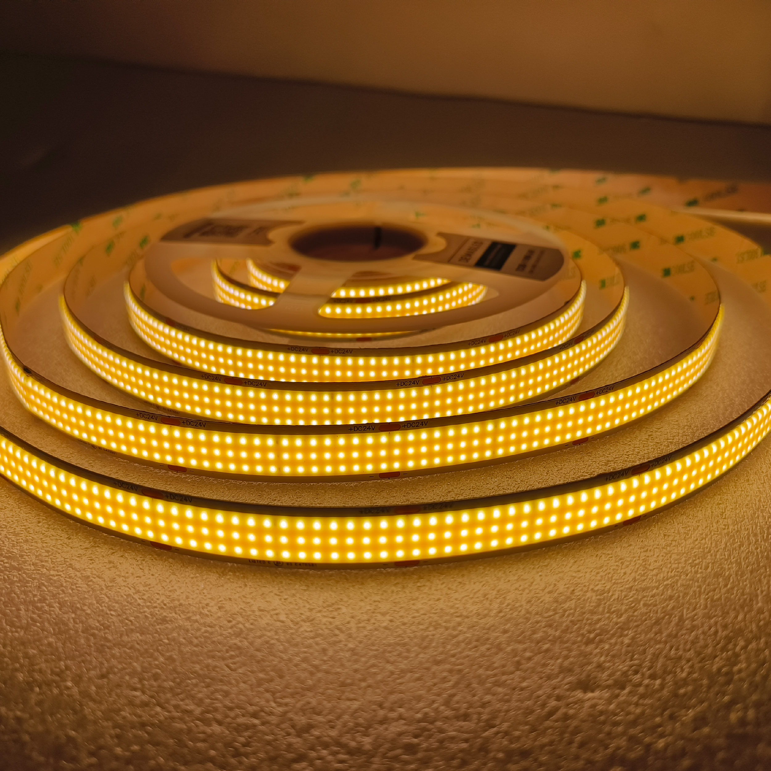 Tira LED COB 24V 25W/m Blanco Cálido 2875lm/m 960 LEDs/m, 15mm PCB IP33 x5m