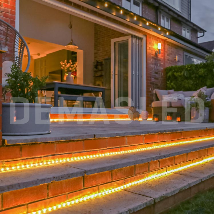 Tira LED de Neón SMD2835 IP67 12V 6W/m Naranja 120 LED/m 5m