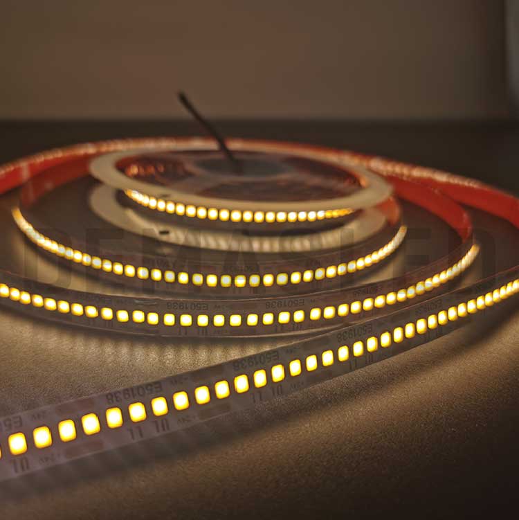Tira LED SMD2835, 24V 24W/m Blanco Cálido 2400 lm/m 240LEDs/m, 5m