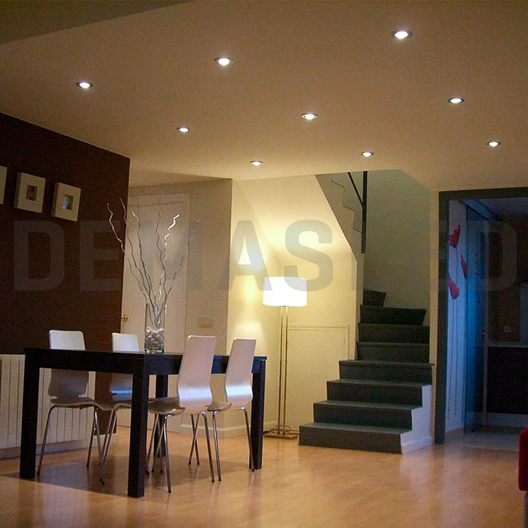 Spot Móvil Blanco 18cm Corte 14cm para Dicroica AR111