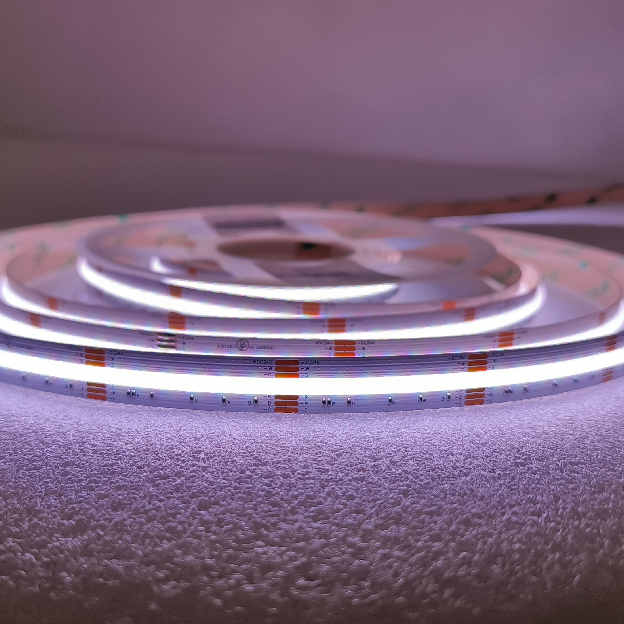 Tira LED COB 24V 16W/m RGB+CCT 860lm/w 840LEDs/m, 12mm PCB x5m