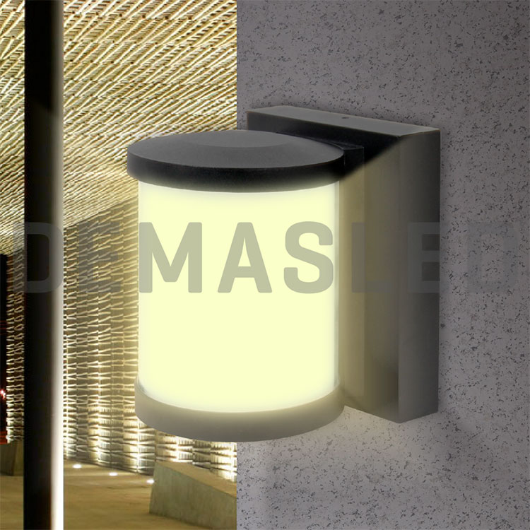 Aplique LED Exterior de Pared Semicircular 7W IP65 Negro 15cm 220V Blanco Calido