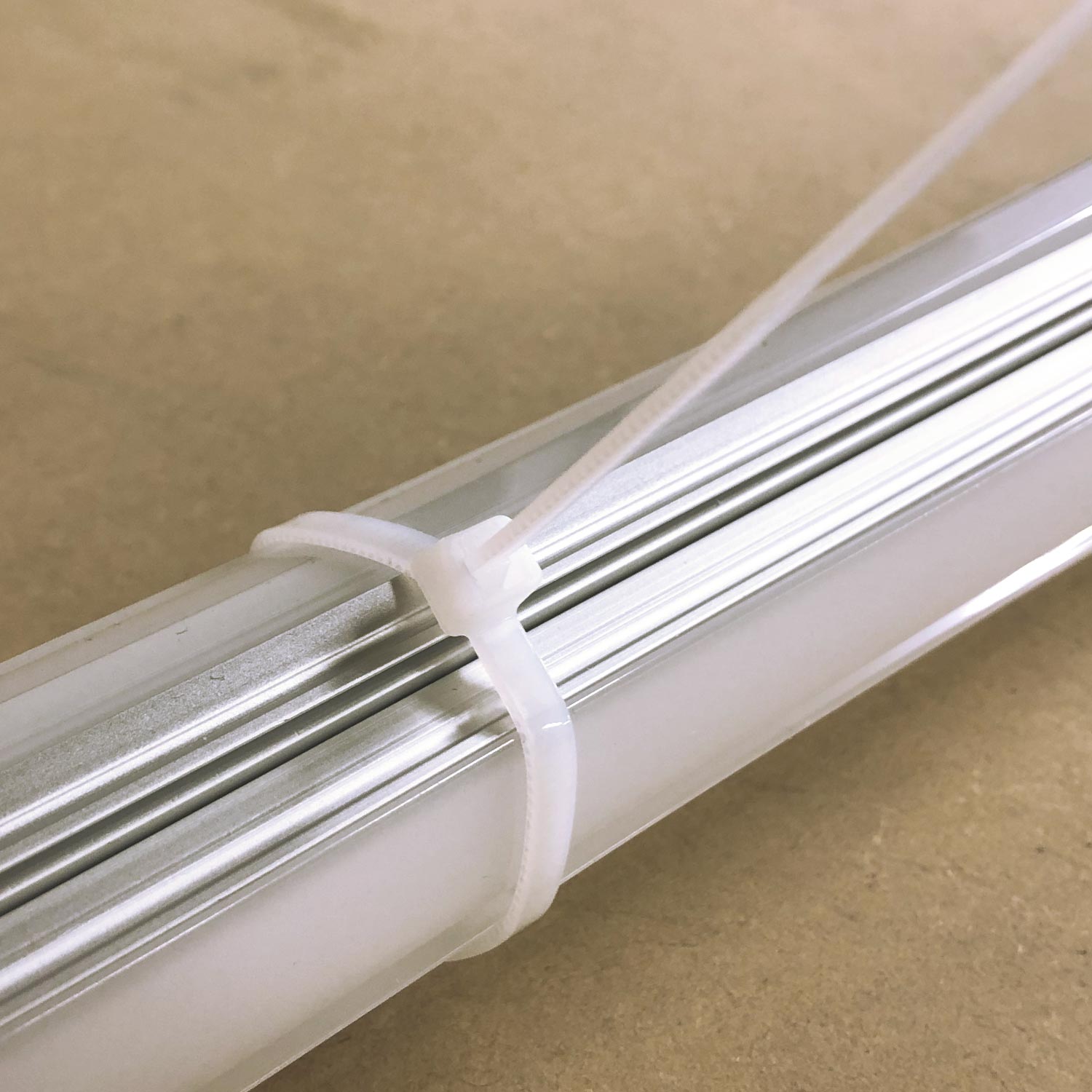 Precinto de Nylon, Blanco 3.6x150mm. 100 uds.