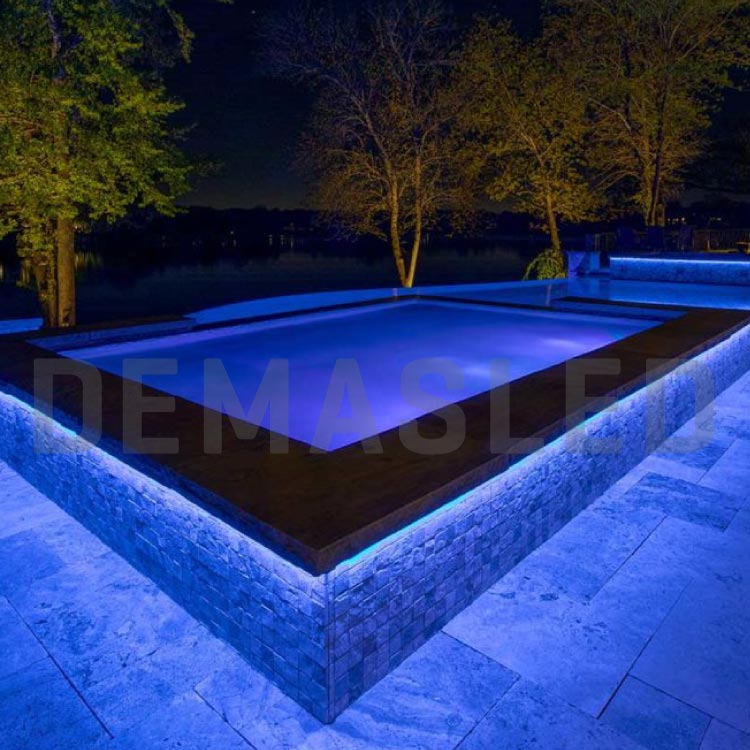 Tira LED de Neón SMD2835 IP67 12V 6W/m Azul 120 LED/m 5m