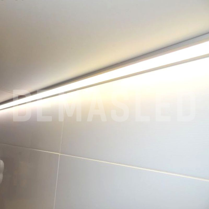 Perfil de Aluminio Esquinero 18x18mm Anodizado, Cover Opal Blanco Diagonal x2m