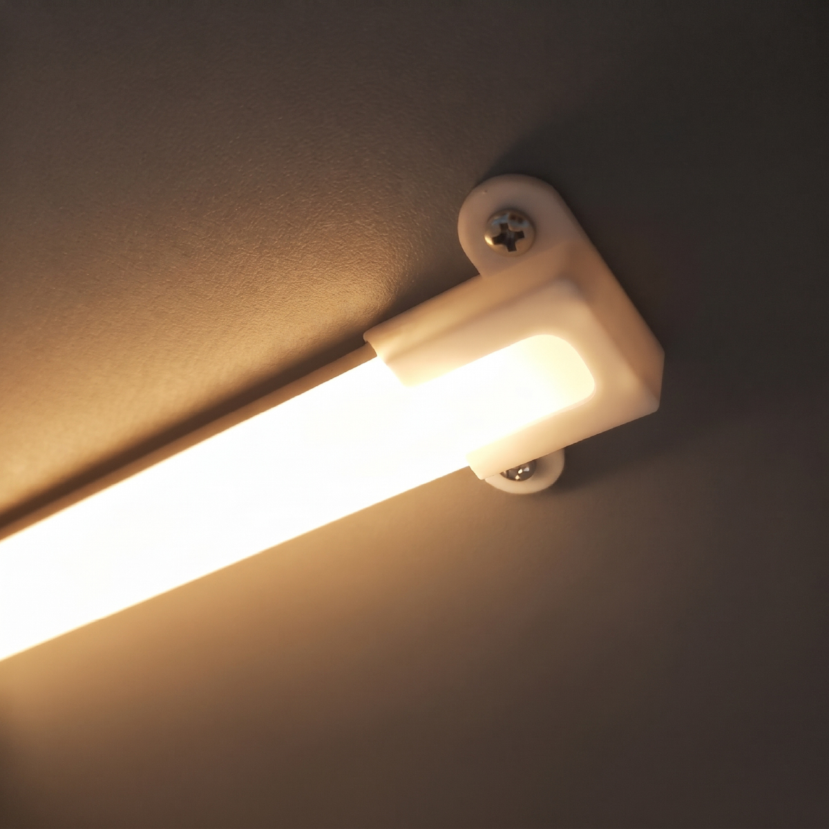 Barra Rígida LED SMD2835, 220V 6.5W Cálido 585lm, 72 LEDs 50cm