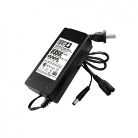 Fuente de Alimentacion 60W 12V 5A  con enchufe
