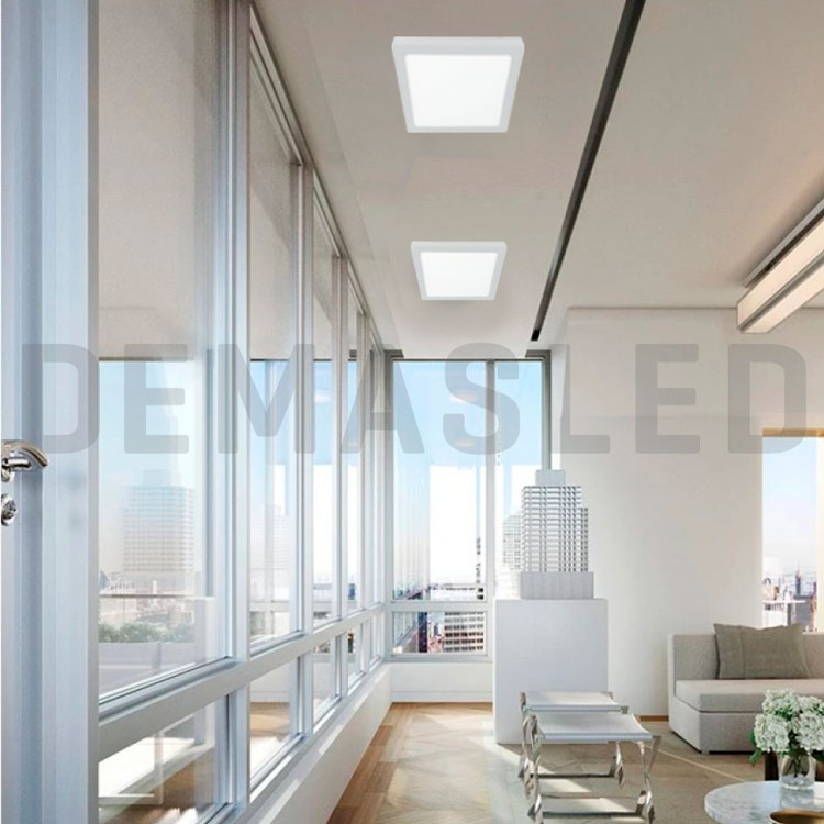 Plafón LED cuadrado blanco de 21,3x21,3cm 18W 1440lm Frío, de aplicar