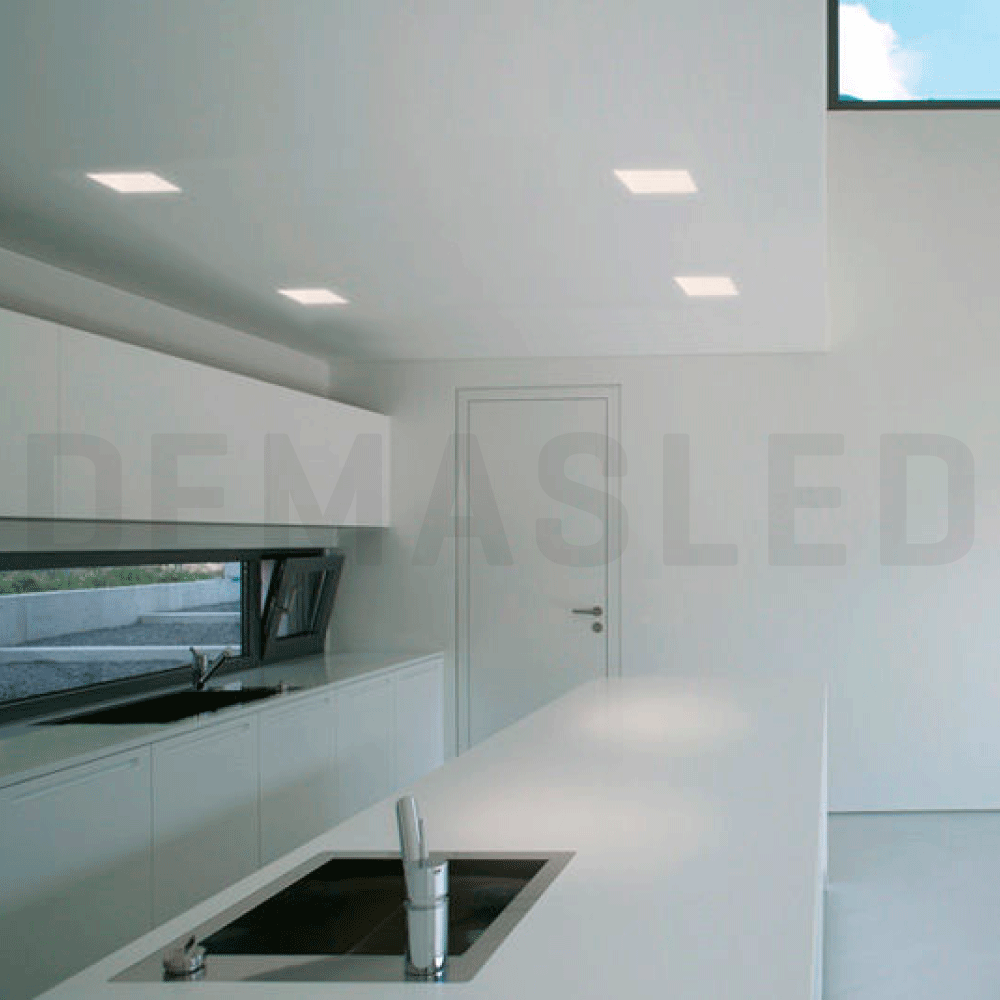 Panel LED cuadrado AJUSTABLE de 17x17cm 18W 1620lm Frío, Empotrar