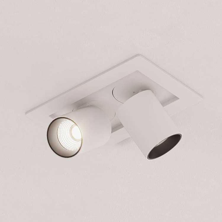 Foco doble 12W Mini-Oxo-Square CCT semiempotrable