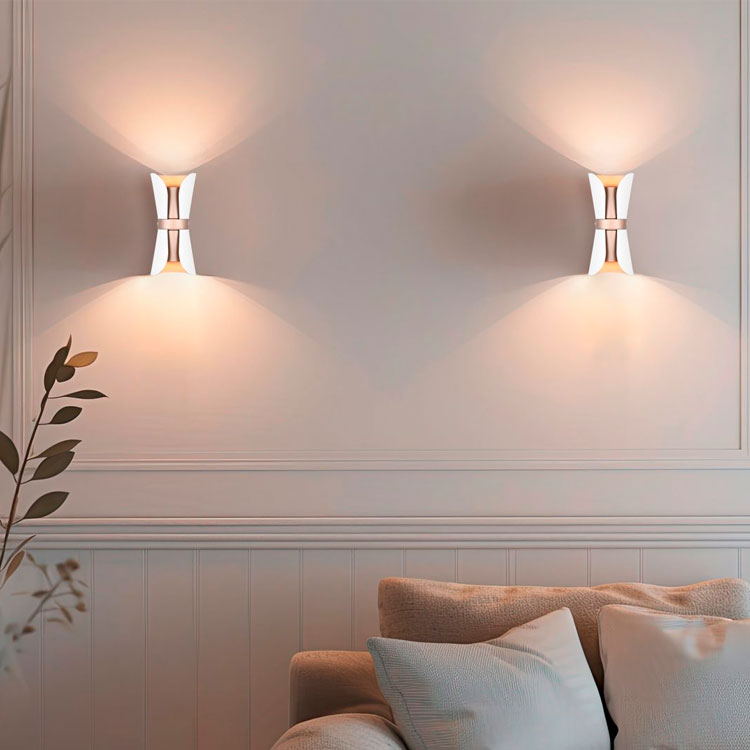 Aplique decorativo en metal blanco y oro mate COAT para 2 GU10 (no incluidas)