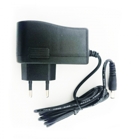 Fuente de Alimentación 12W 12V 1A con enchufe