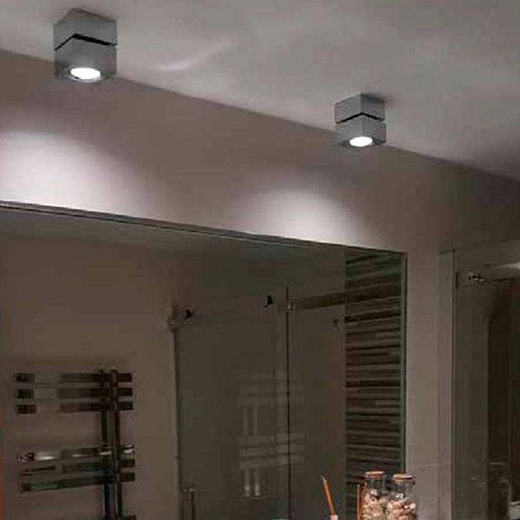 Cubo orientable 7W blanco mate 38º 4000K 80x80